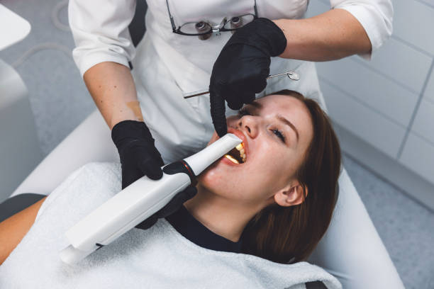 Best Emergency Wisdom Tooth Extraction in Old Fig Garden, CA